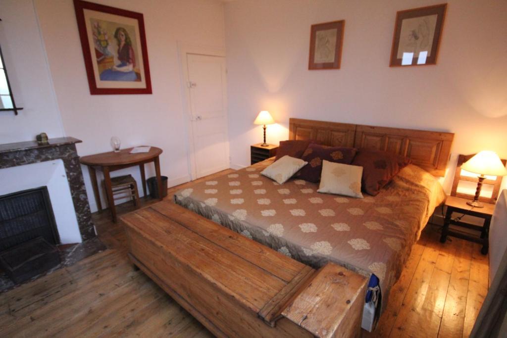 Le Pommenial De La Herissonniere Saint-Aubin-de-Bonneval Room photo